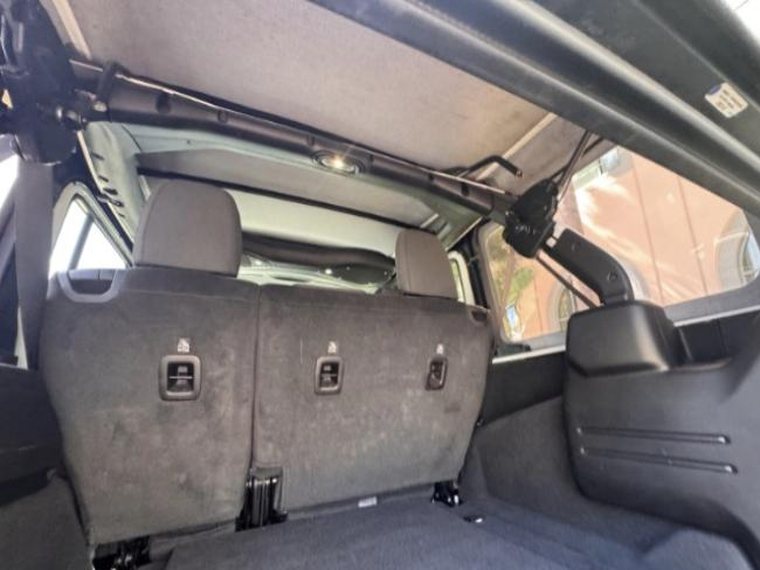 Cargo area behind the rear bench