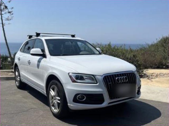 White Audi Q5