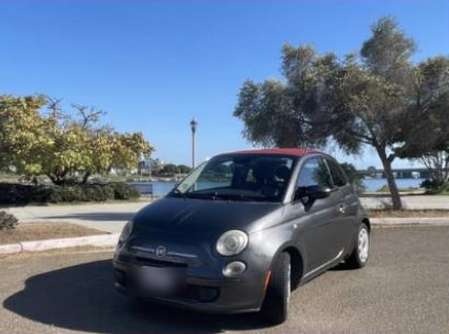 Grey FIAT 500c